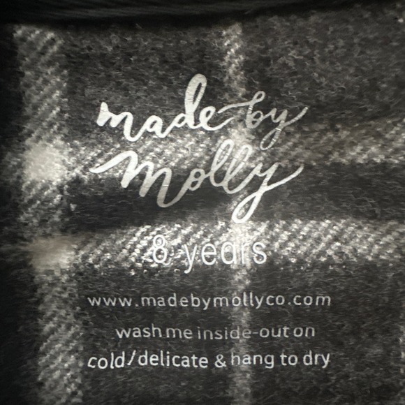 Adorable Black and White Plaid Shacket - Picture 2 of 9